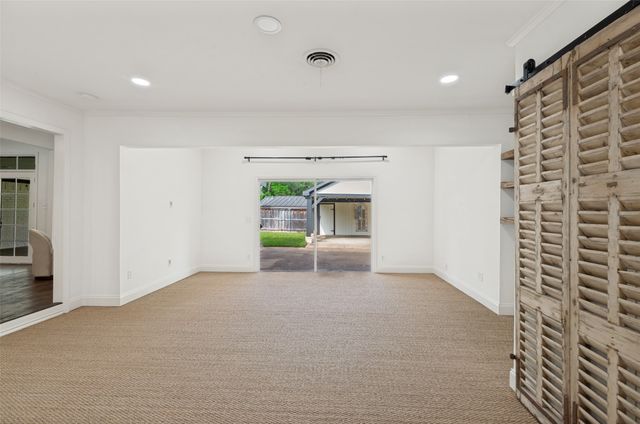 3314 Brookhaven Club Drive, Farmers Branch, TX 75234