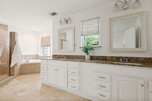 3314 Brookhaven Club Drive, Farmers Branch, TX 75234