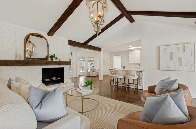 3314 Brookhaven Club Drive, Farmers Branch, TX 75234