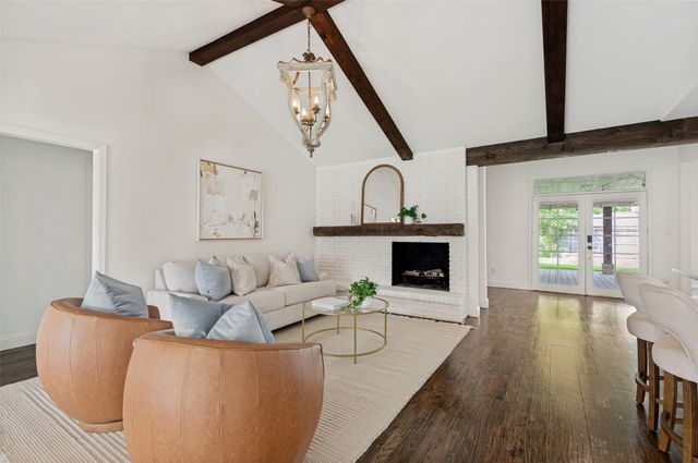 3314 Brookhaven Club Drive, Farmers Branch, TX 75234