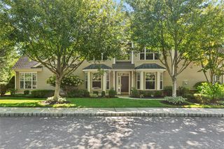 167 Melody Court, Eastport, NY 11941