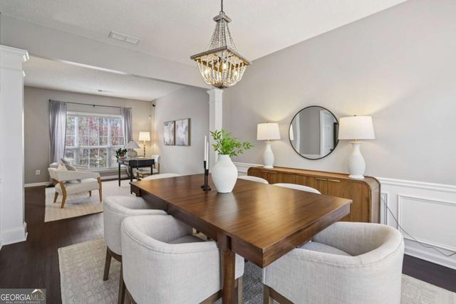 1130 Lyndhurst Way, Roswell, GA 30075