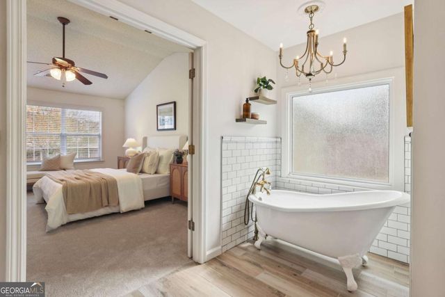 1130 Lyndhurst Way, Roswell, GA 30075