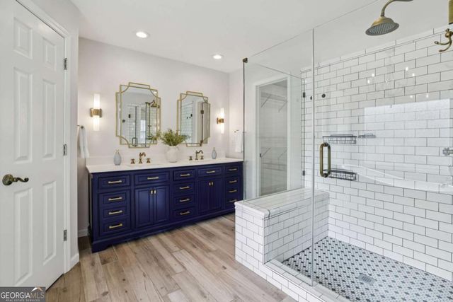 1130 Lyndhurst Way, Roswell, GA 30075