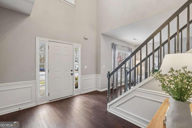 1130 Lyndhurst Way, Roswell, GA 30075