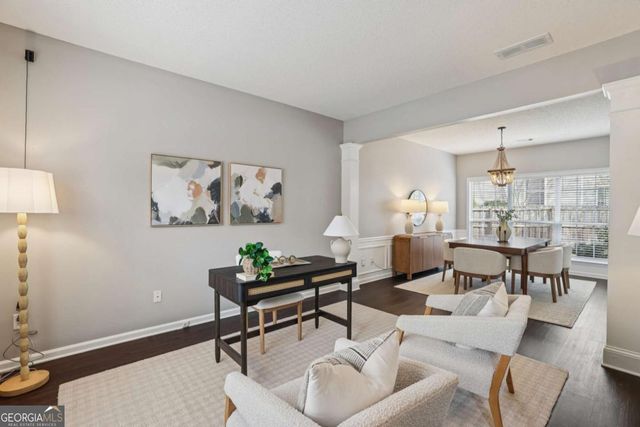 1130 Lyndhurst Way, Roswell, GA 30075