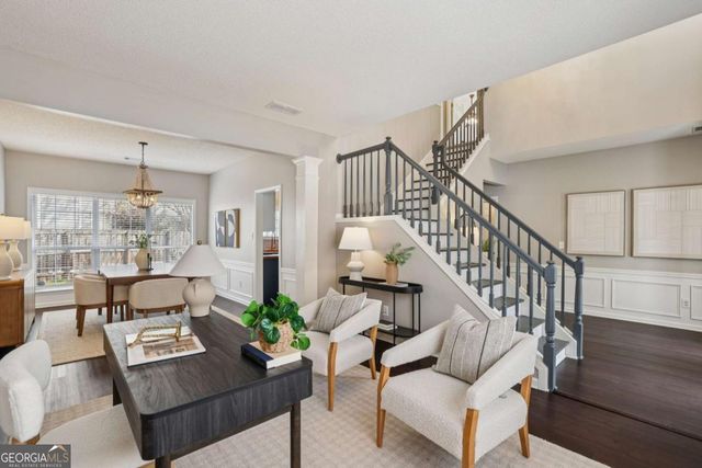 1130 Lyndhurst Way, Roswell, GA 30075