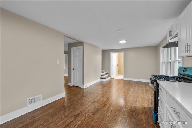 2608 Kashmiri Avenue, Mchenry, IL 60050