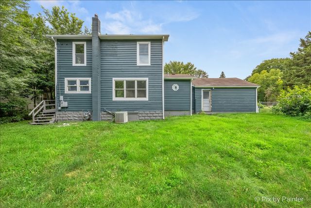 2608 Kashmiri Avenue, Mchenry, IL 60050
