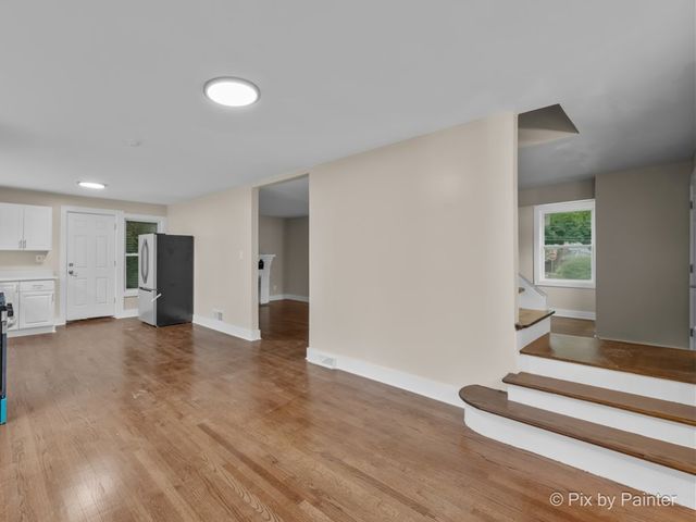 2608 Kashmiri Avenue, Mchenry, IL 60050