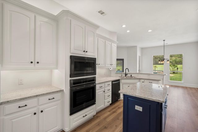 6417 Gehrig Circle, Burleson, TX 76028
