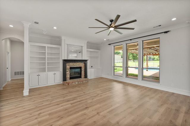 6417 Gehrig Circle, Burleson, TX 76028
