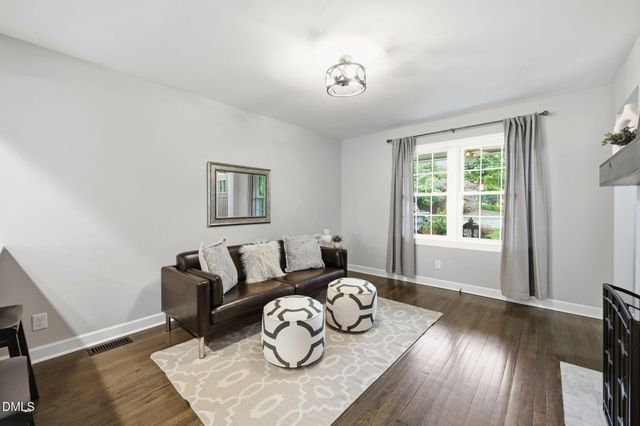 433 E Millbrook Road, Raleigh, NC 27609