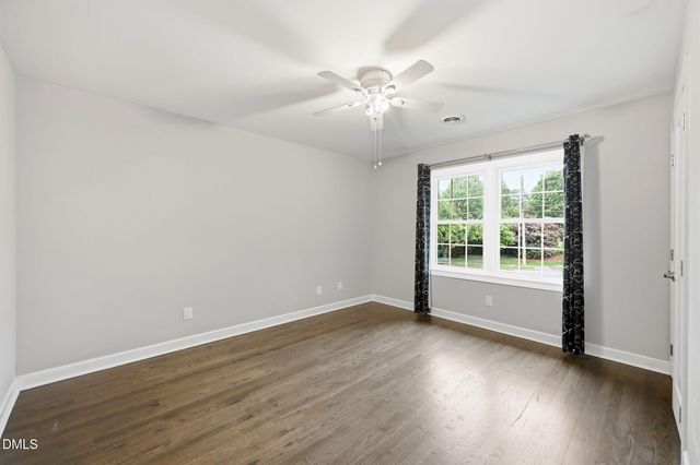 433 E Millbrook Road, Raleigh, NC 27609