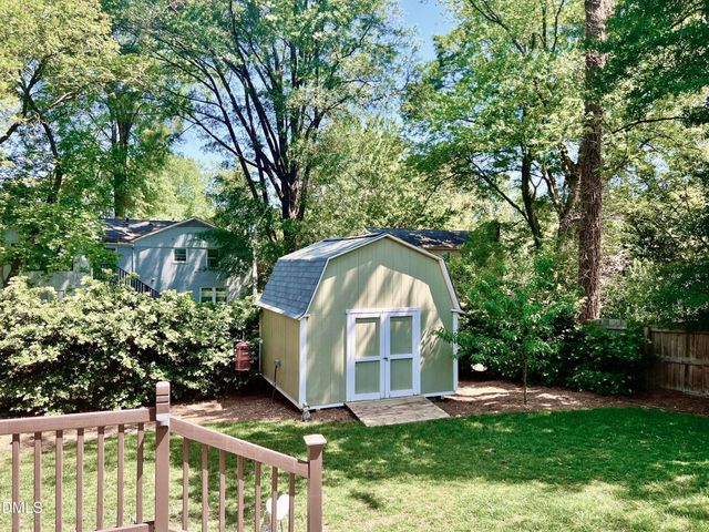 433 E Millbrook Road, Raleigh, NC 27609
