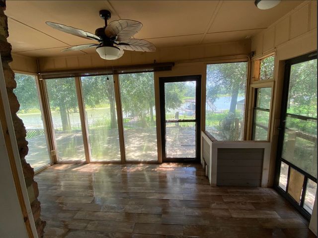 186 1st Oak Drive, Enchanted Oaks, TX 75156