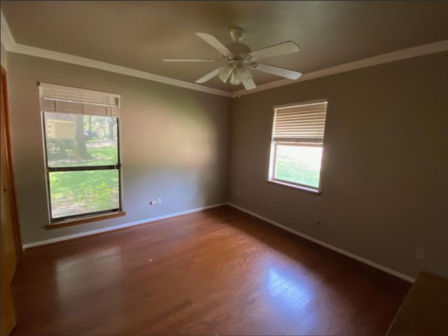 186 1st Oak Drive, Enchanted Oaks, TX 75156