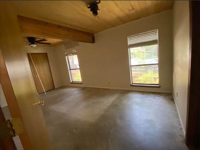 186 1st Oak Drive, Enchanted Oaks, TX 75156
