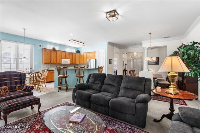 4 Barton Creek Road, Jackson, NJ 08527