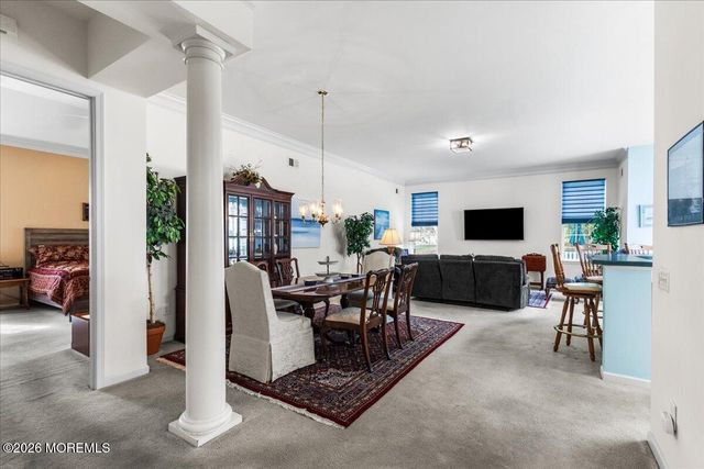 4 Barton Creek Road, Jackson, NJ 08527