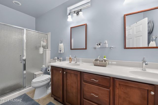 10285 S Black Surrey Drive, Vail, AZ 85641