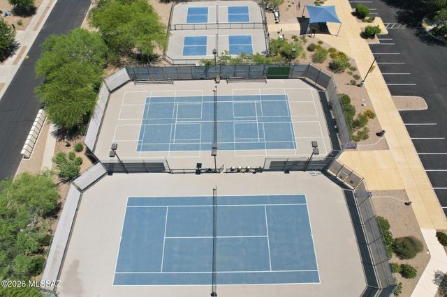10285 S Black Surrey Drive, Vail, AZ 85641