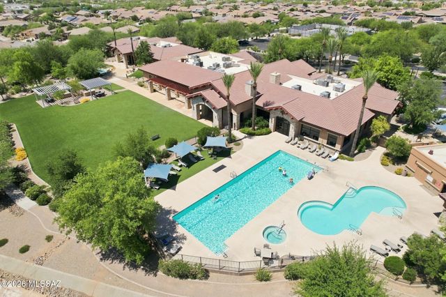 10285 S Black Surrey Drive, Vail, AZ 85641