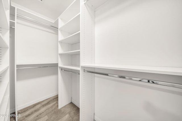 8632 W KATHLEEN Road, Peoria, AZ 85382