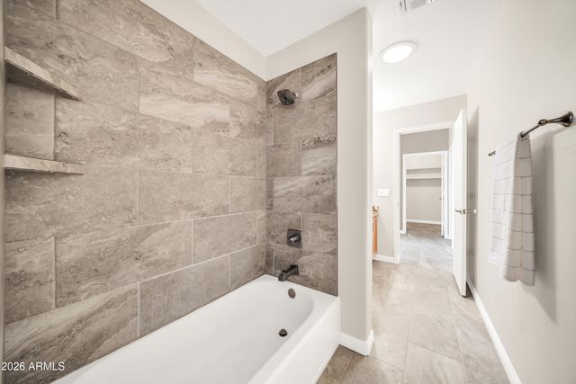 8632 W KATHLEEN Road, Peoria, AZ 85382