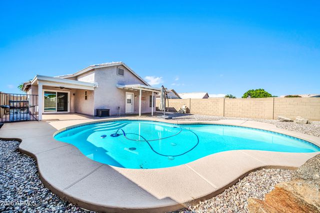 8632 W KATHLEEN Road, Peoria, AZ 85382