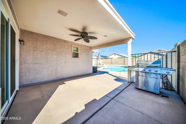 8632 W KATHLEEN Road, Peoria, AZ 85382