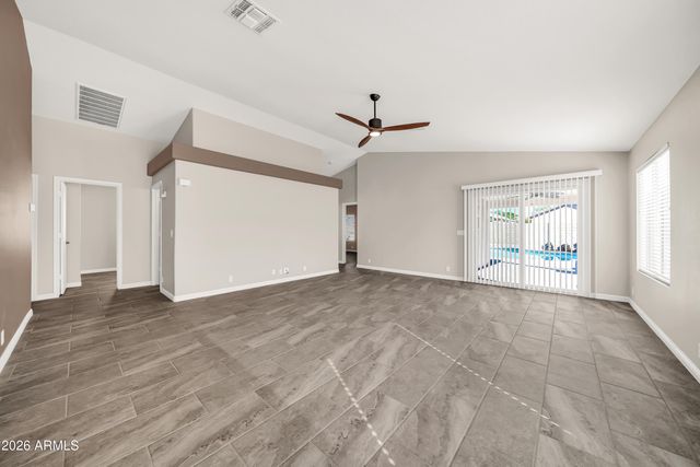 8632 W KATHLEEN Road, Peoria, AZ 85382