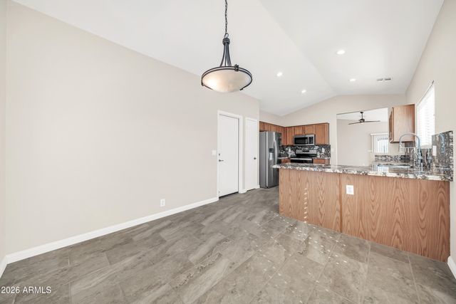 8632 W KATHLEEN Road, Peoria, AZ 85382