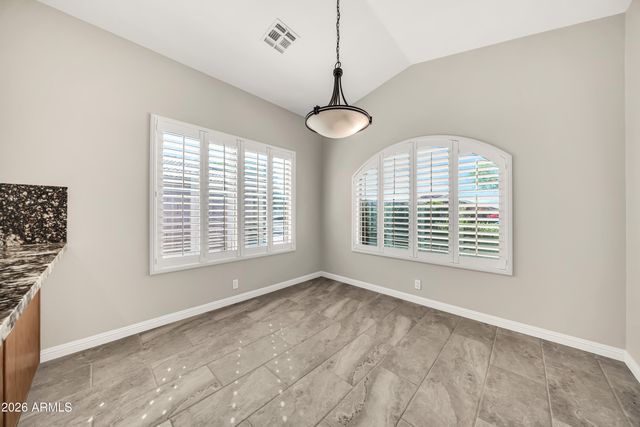 8632 W KATHLEEN Road, Peoria, AZ 85382