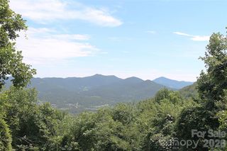 310 High Cliff Drive, Waynesville, NC 28786