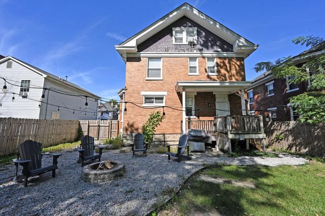 899 Lexington Avenue, Cincinnati, OH 45229