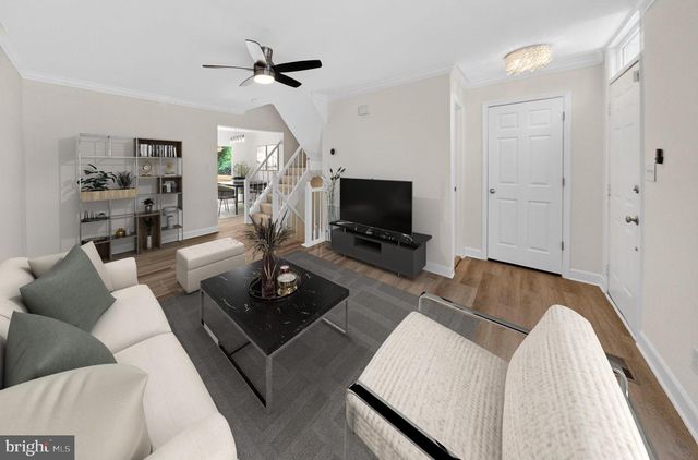 21152 HEDGEROW TER, Ashburn, VA 20147
