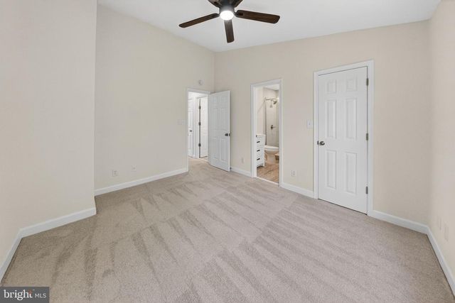 21152 HEDGEROW TER, Ashburn, VA 20147