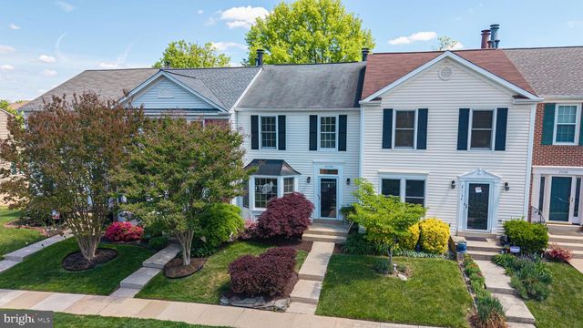 21152 HEDGEROW TER, Ashburn, VA 20147