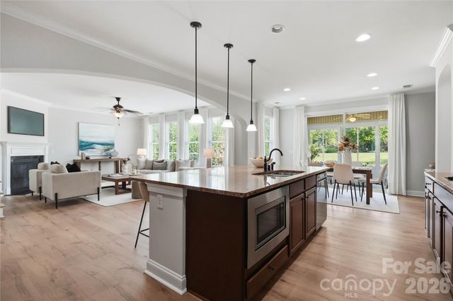 911 Oleander Lane, Waxhaw, NC 28173