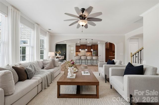 911 Oleander Lane, Waxhaw, NC 28173