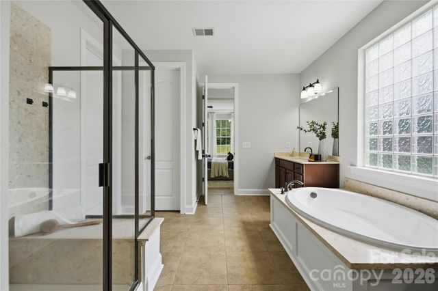 911 Oleander Lane, Waxhaw, NC 28173