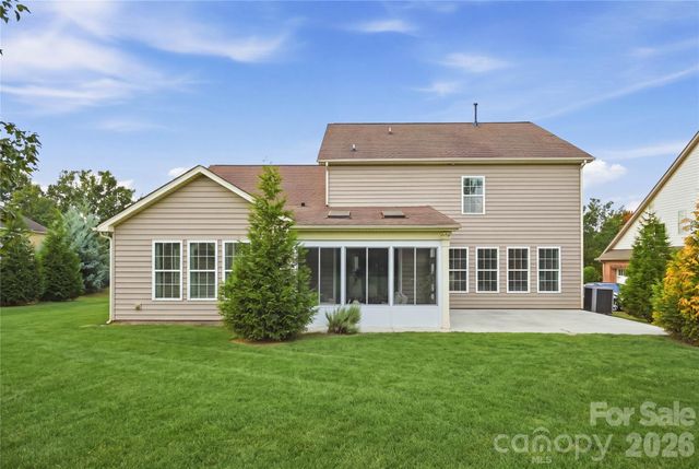 911 Oleander Lane, Waxhaw, NC 28173