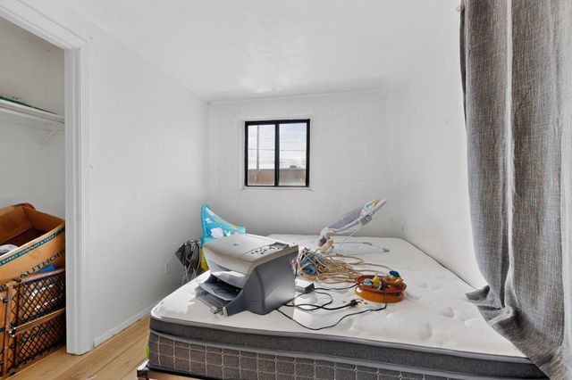 2833 HERMOSA Drive NE, Albuquerque, NM 87110