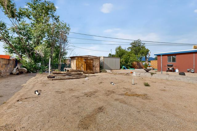 2833 HERMOSA Drive NE, Albuquerque, NM 87110