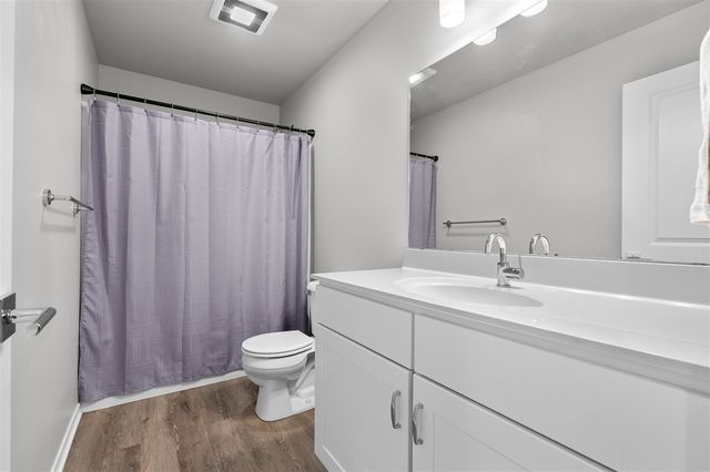 4128 Enclave Way, Kalamazoo, MI 49006