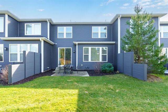 4128 Enclave Way, Kalamazoo, MI 49006