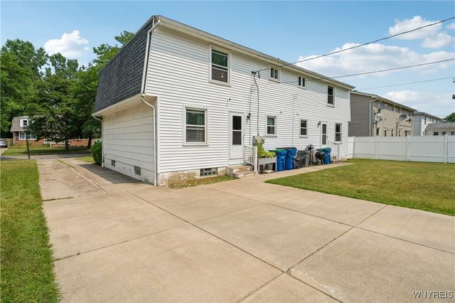 171 Berehaven Drive, Amherst, NY 14228