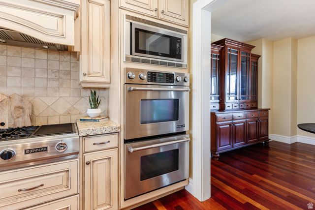 8797 S BRIDGER BLVD, Paradise, UT 84328