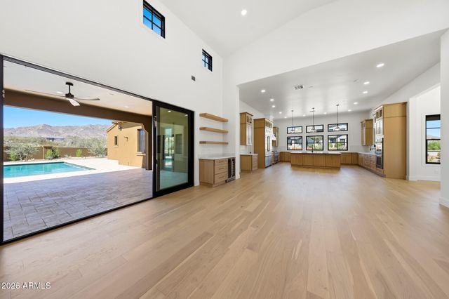 4572 N REGENT Street, Buckeye, AZ 85396